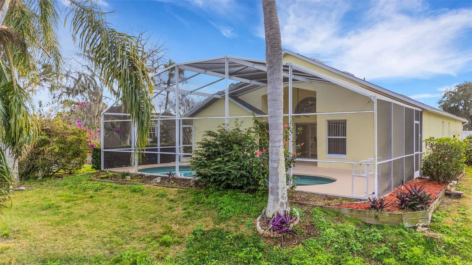 RIDGEWOOD POINTE - Residential