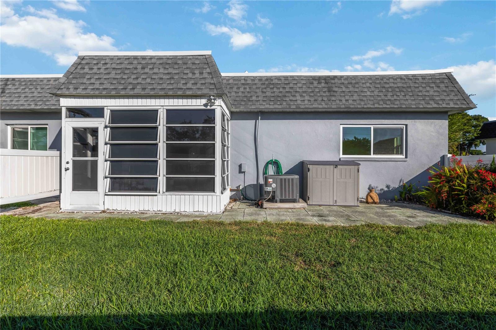 CORTEZ VILLAS CONDO 5 PH B - Residential