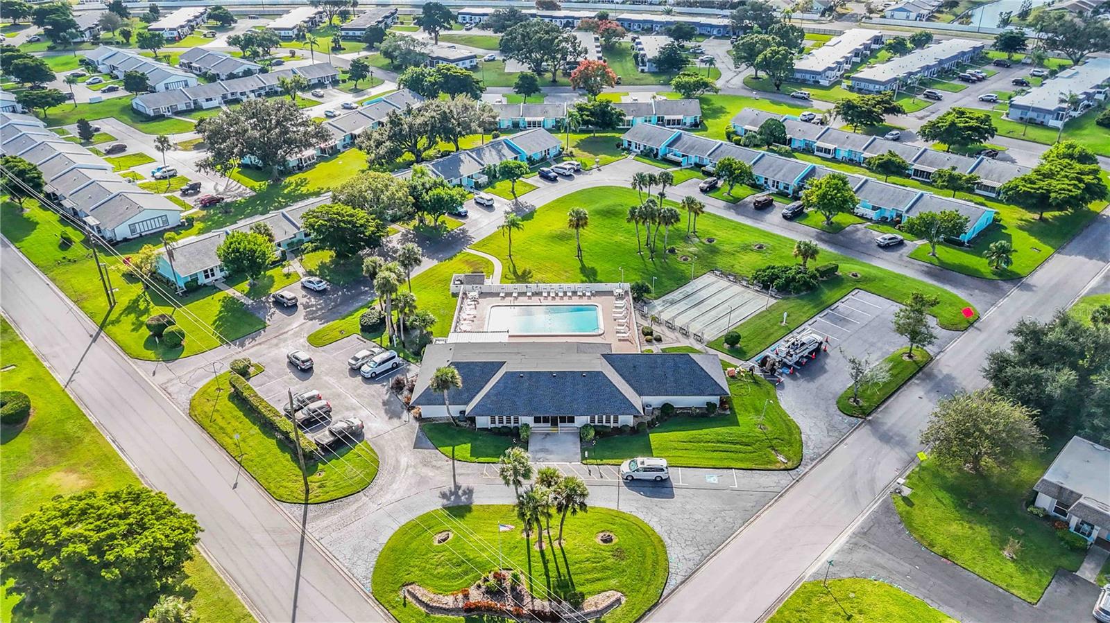 CORTEZ VILLAS CONDO 5 PH B - Residential