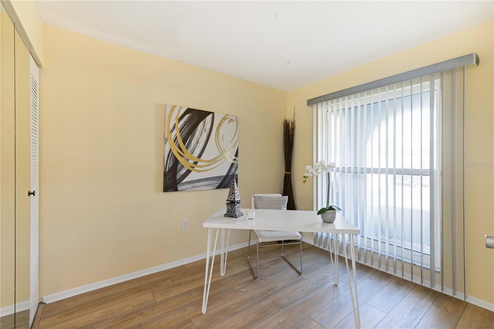 CORTEZ VILLAS CONDO 5 PH B - Residential