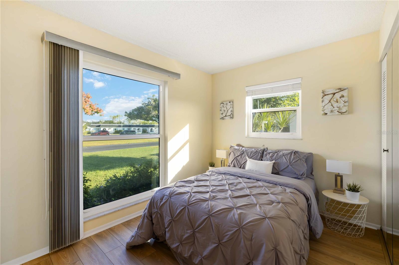 CORTEZ VILLAS CONDO 5 PH B - Residential