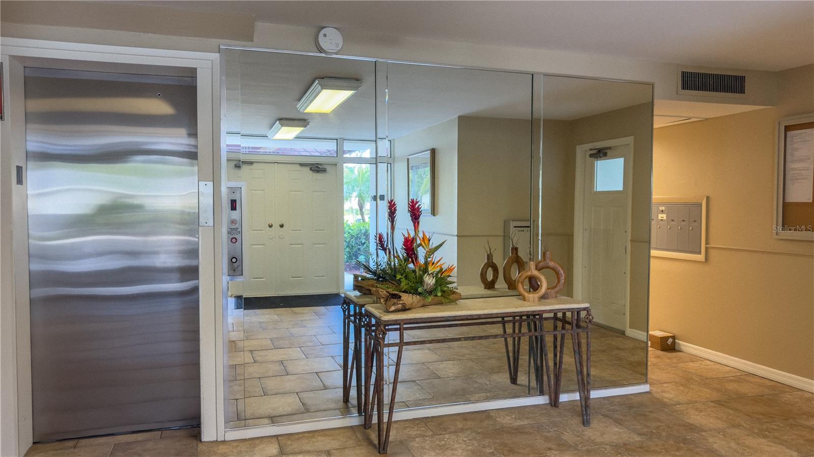 PALM AIRE CONDO 1 - Residential Lease