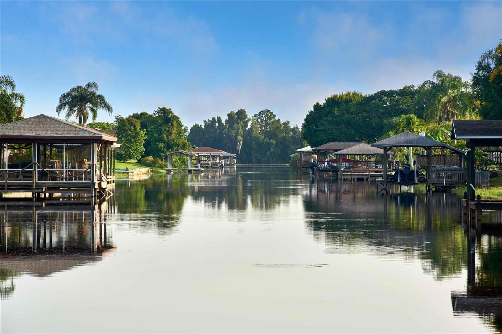 INDIAN LAKE ESTATES - Land