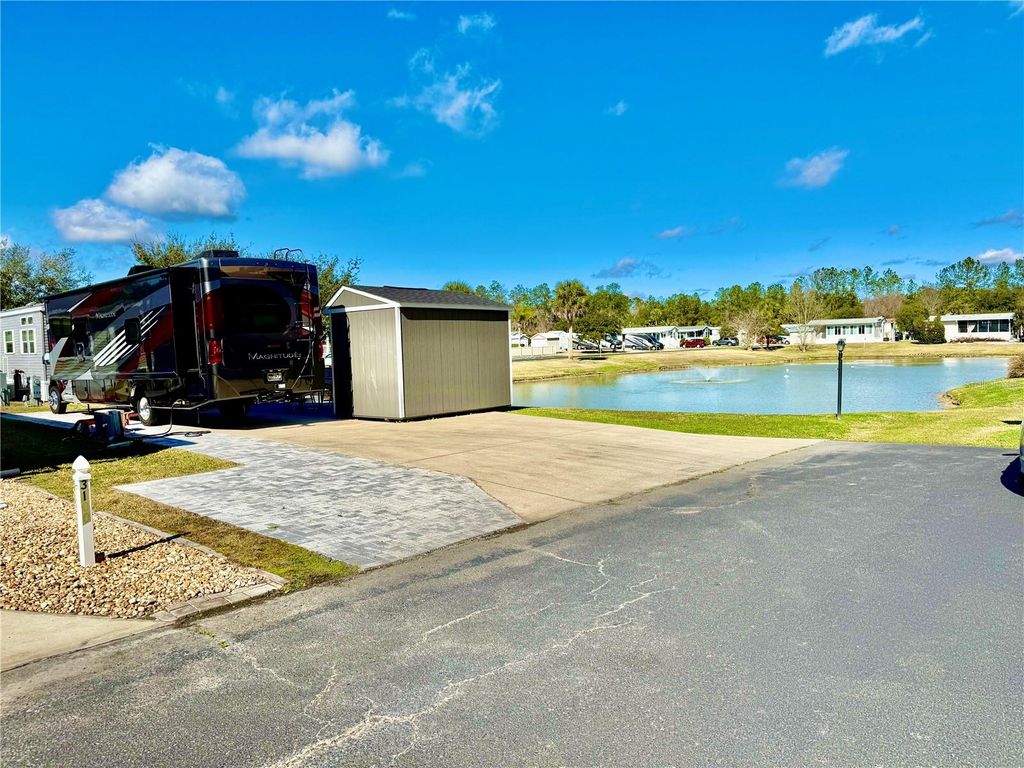 Photo of 3100 NE 104th Terrace, Silver Springs, FL 34488 (MLS # O6377078)