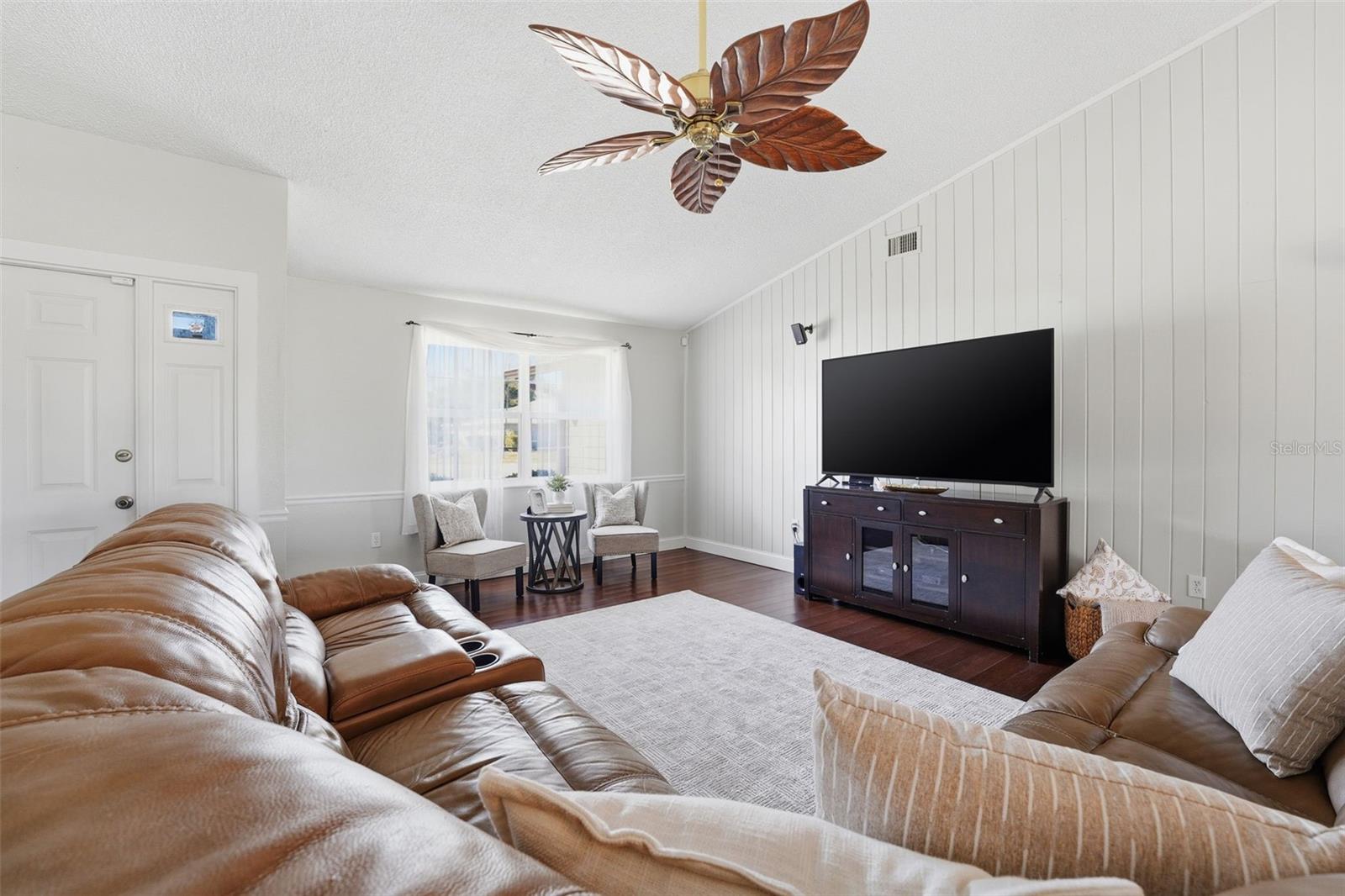 26101 WATERFOWL LANE