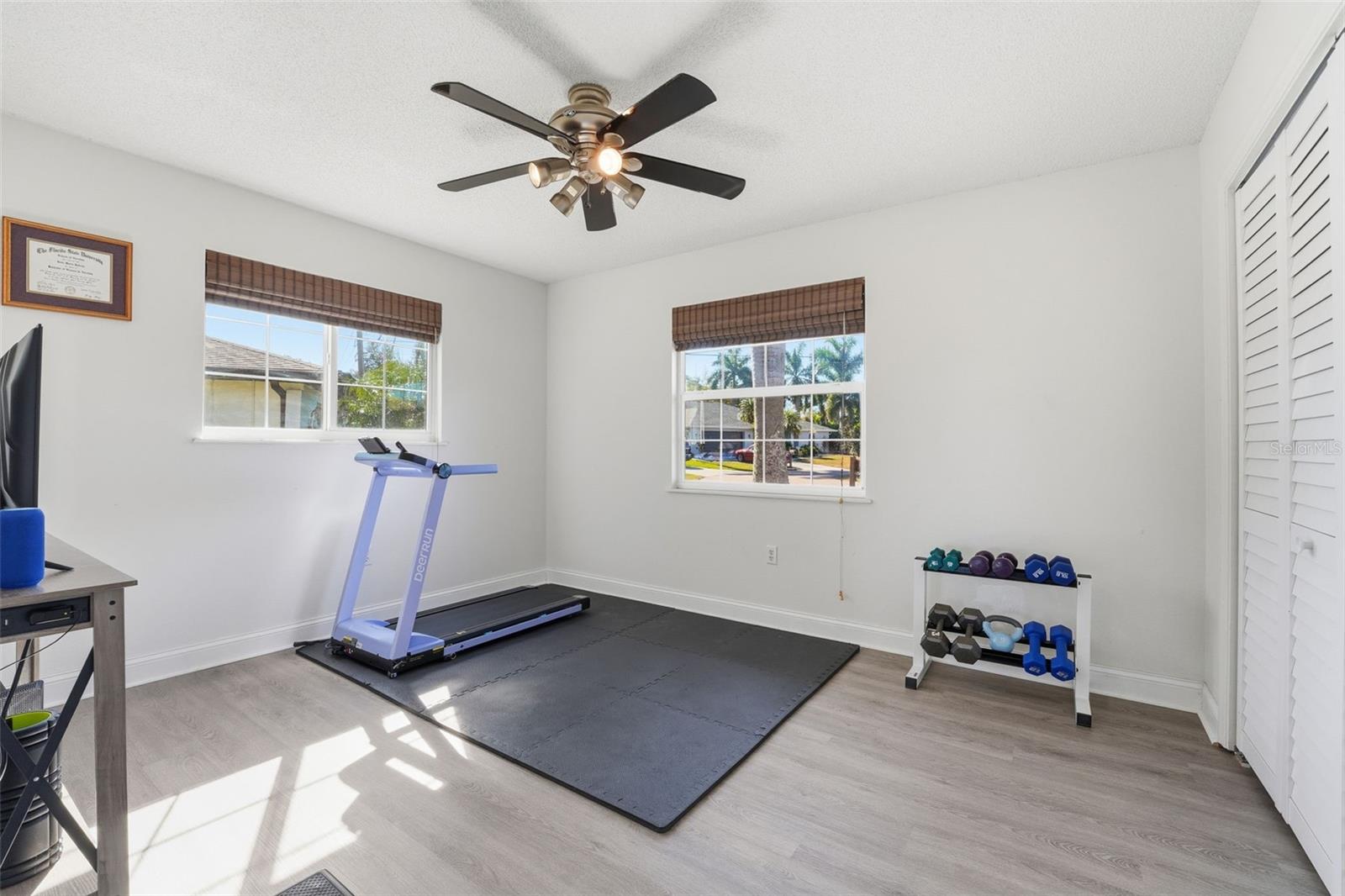 PUNTA GORDA ISLES SEC 23 - Residential
