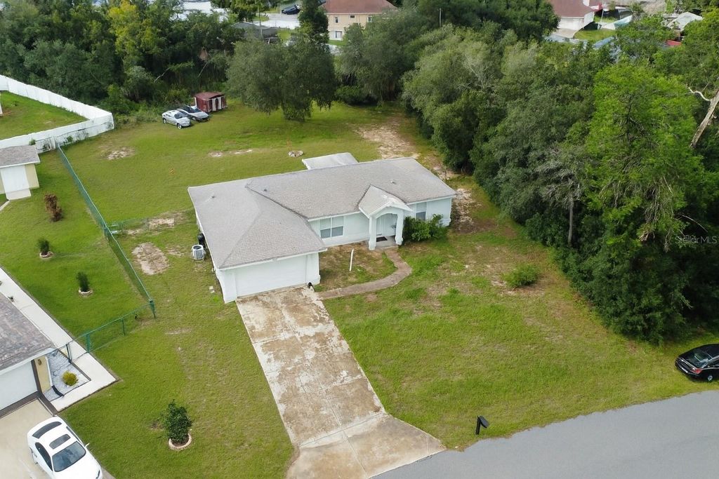 Photo of 12868 SW 35th Avenue Road, Ocala, FL 34473 (MLS # OM711285)