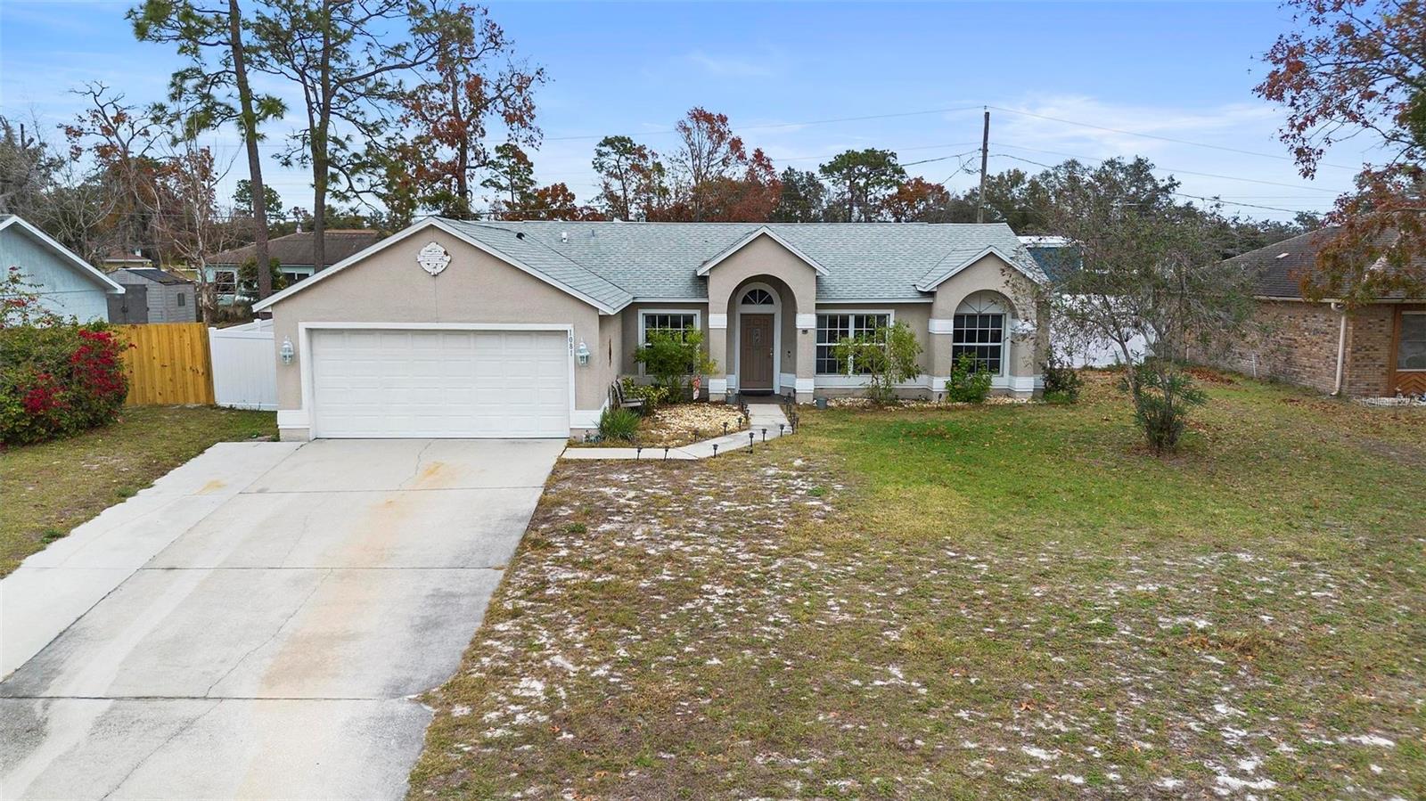 1081 TREADWAY DRIVE