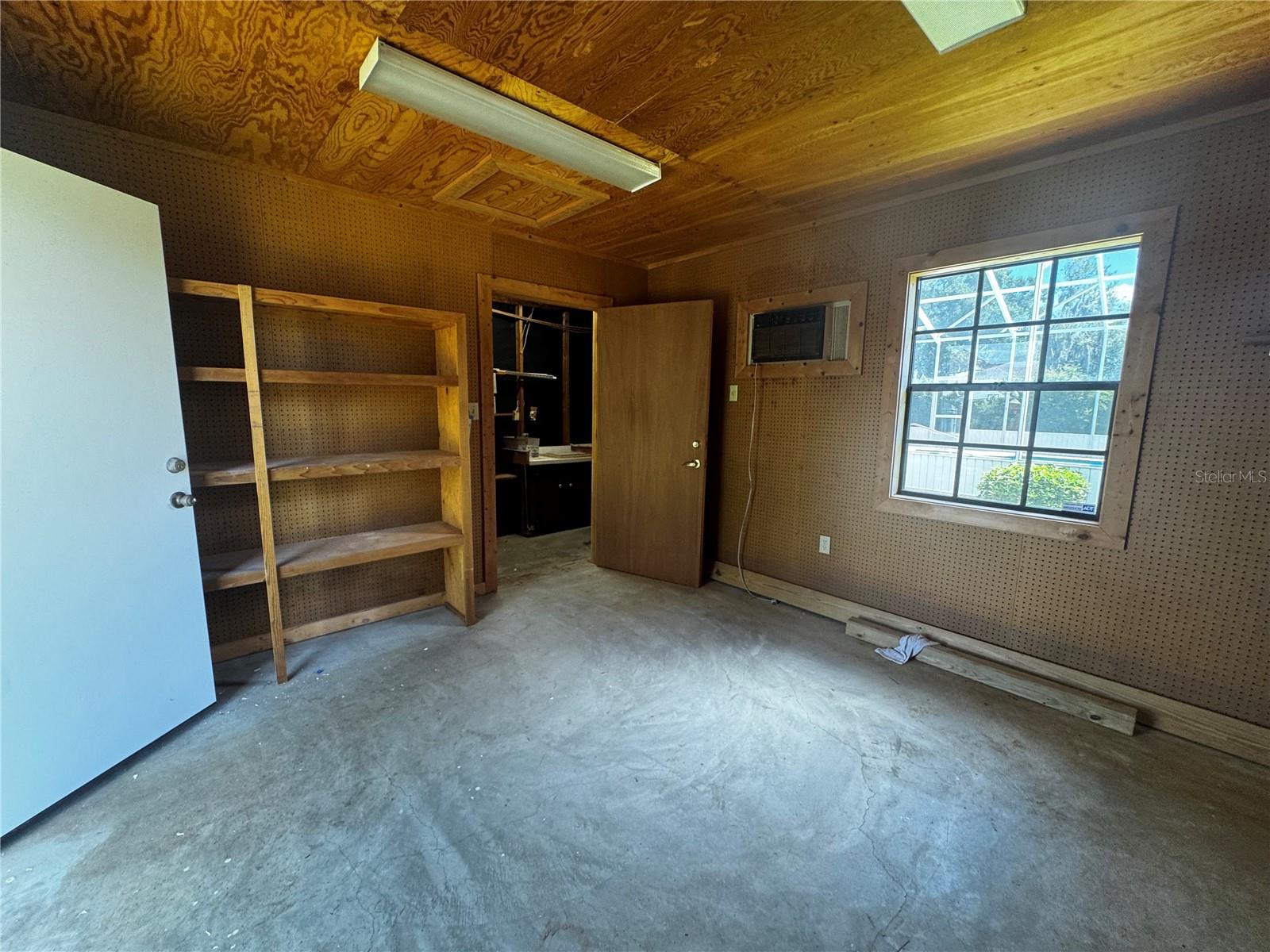 W F HALLAM & COS FARMING & TRUCKING LANDS - Residential