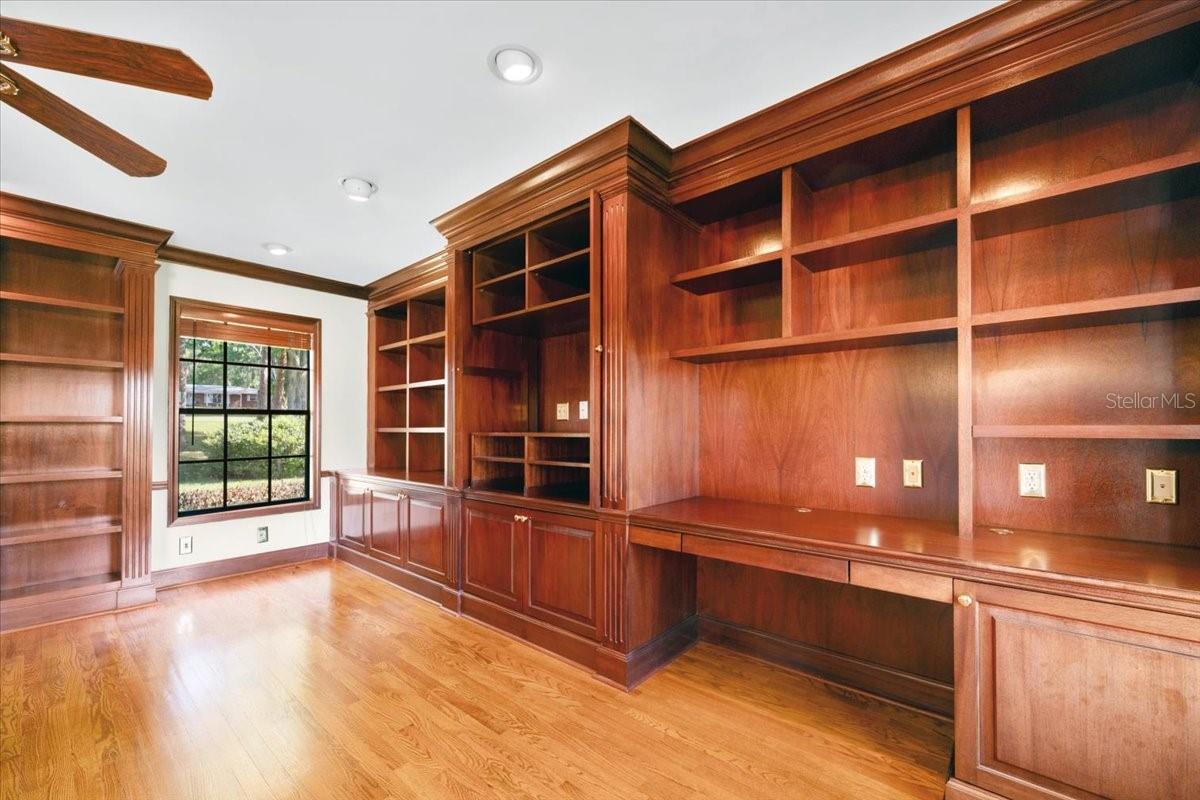 W F HALLAM & COS FARMING & TRUCKING LANDS - Residential