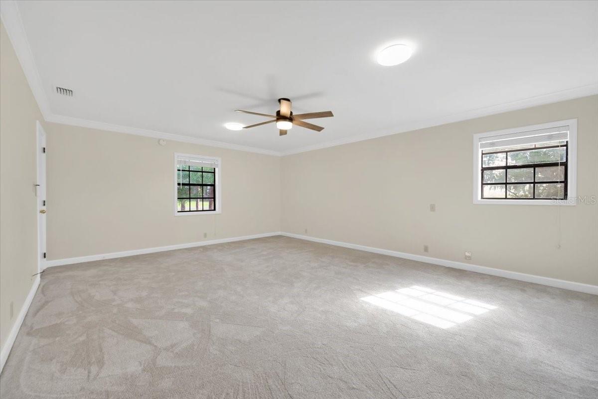 W F HALLAM & COS FARMING & TRUCKING LANDS - Residential