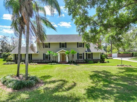 Photo of 1310 Rolling Woods Lane, Lakeland, FL 33813 (MLS # L4960859)