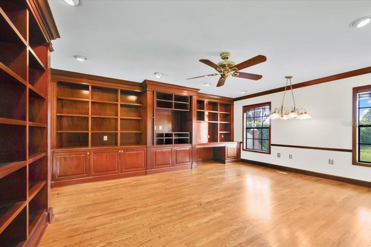 W F HALLAM & COS FARMING & TRUCKING LANDS - Residential