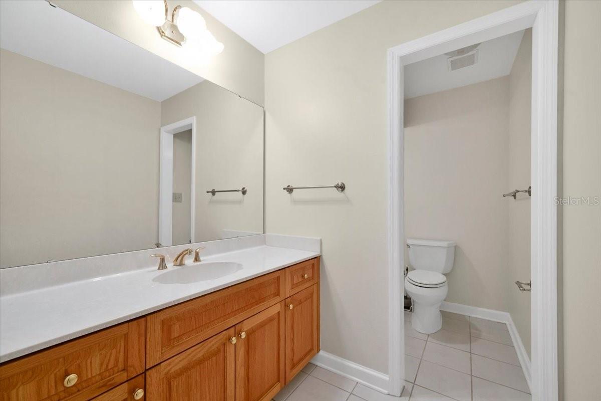 W F HALLAM & COS FARMING & TRUCKING LANDS - Residential