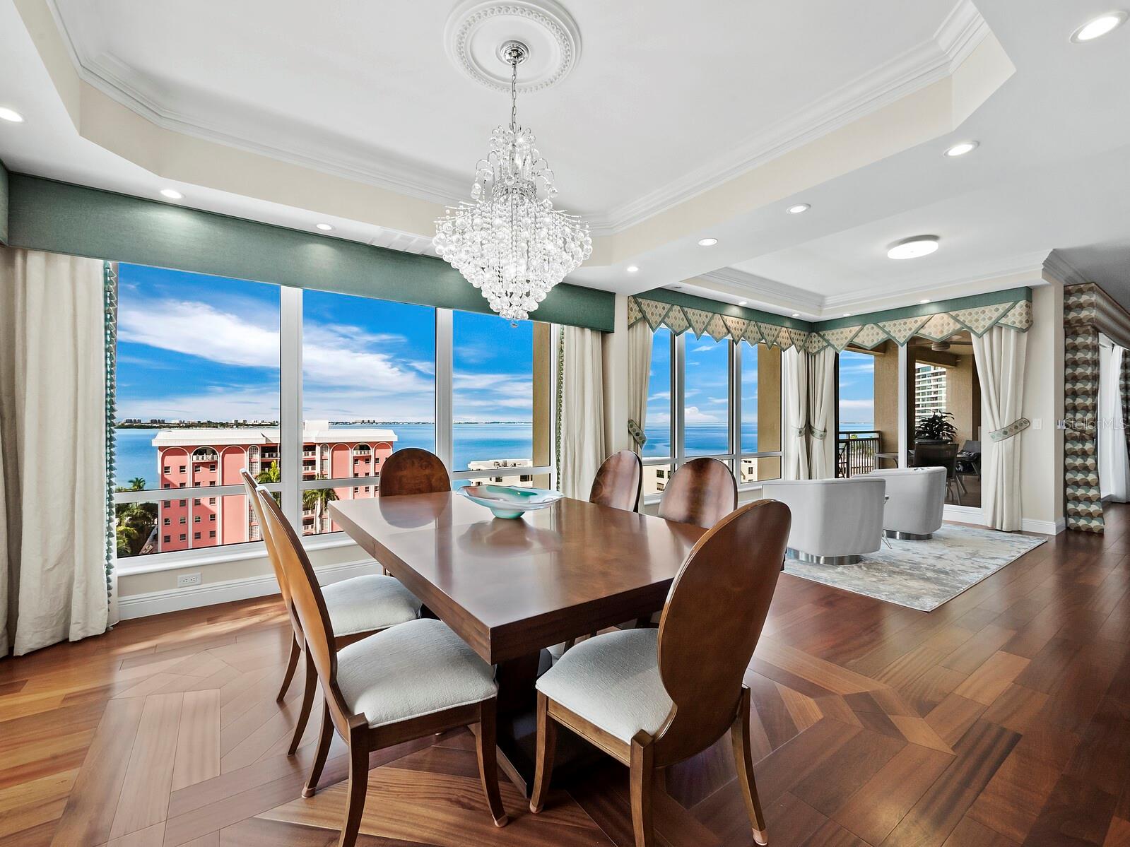 THE TOWER RESIDENCES - Residential