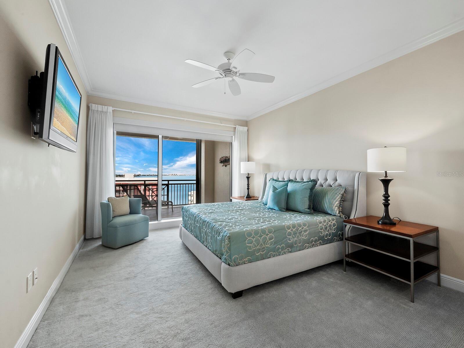 THE TOWER RESIDENCES - Residential