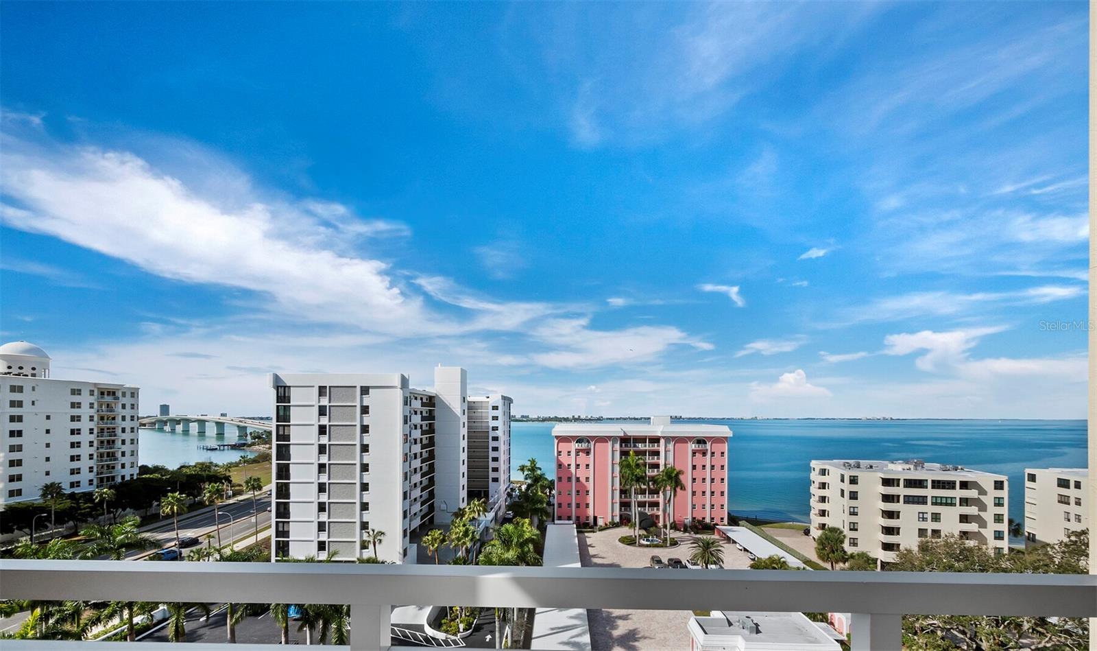 THE TOWER RESIDENCES - Residential