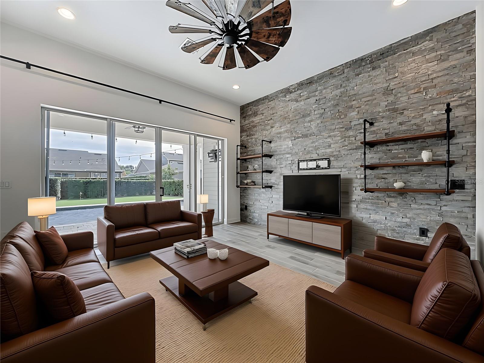 EVANS SQUARE - Residential