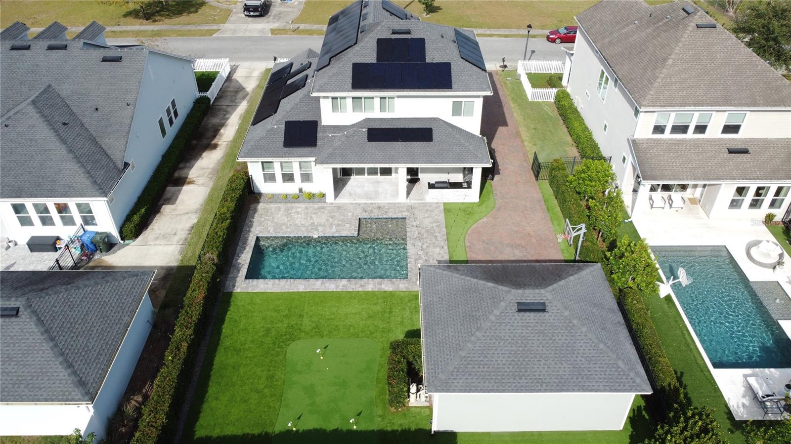 EVANS SQUARE - Residential