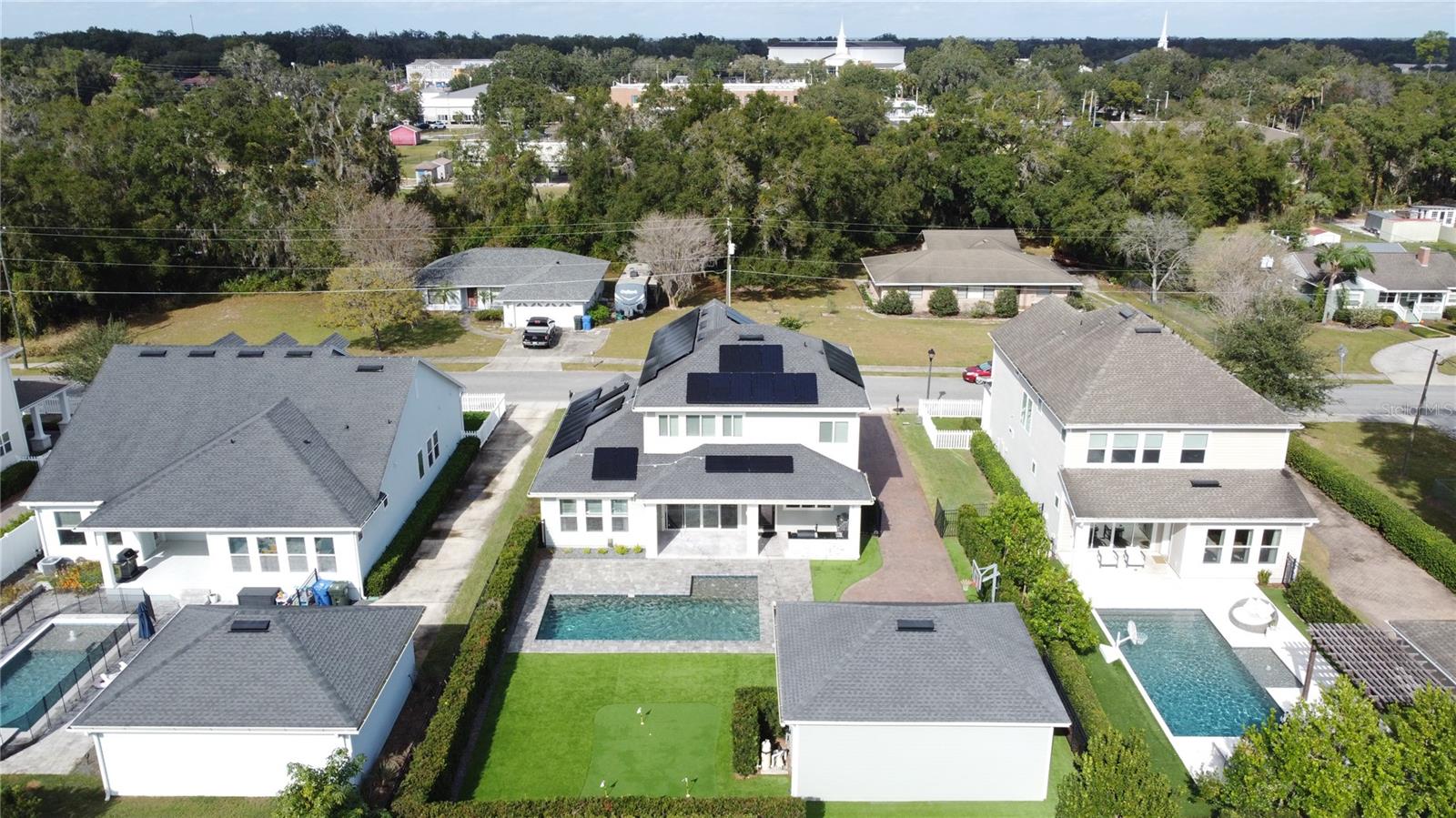 EVANS SQUARE - Residential