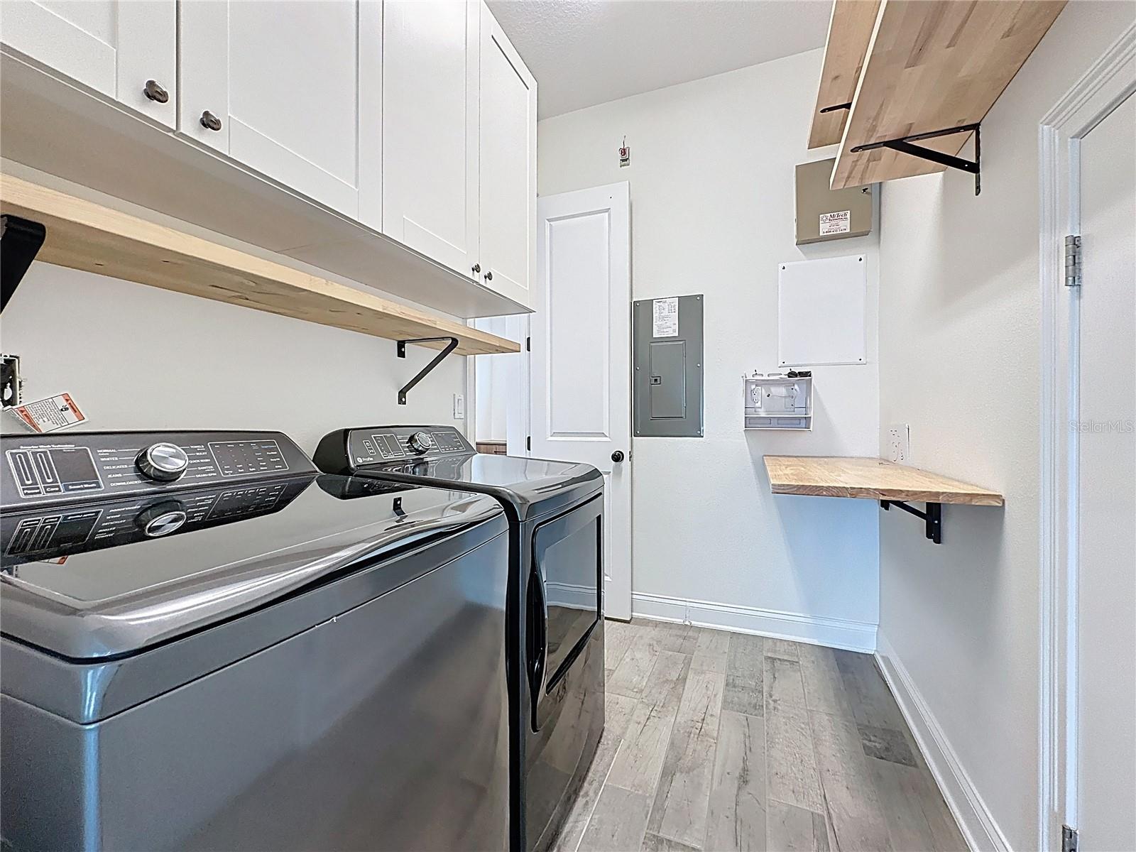 EVANS SQUARE - Residential