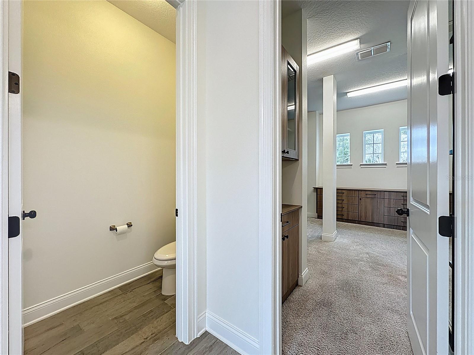 EVANS SQUARE - Residential