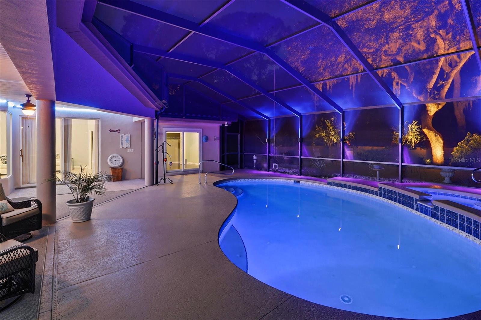 HAMPTON HILLS - Residential