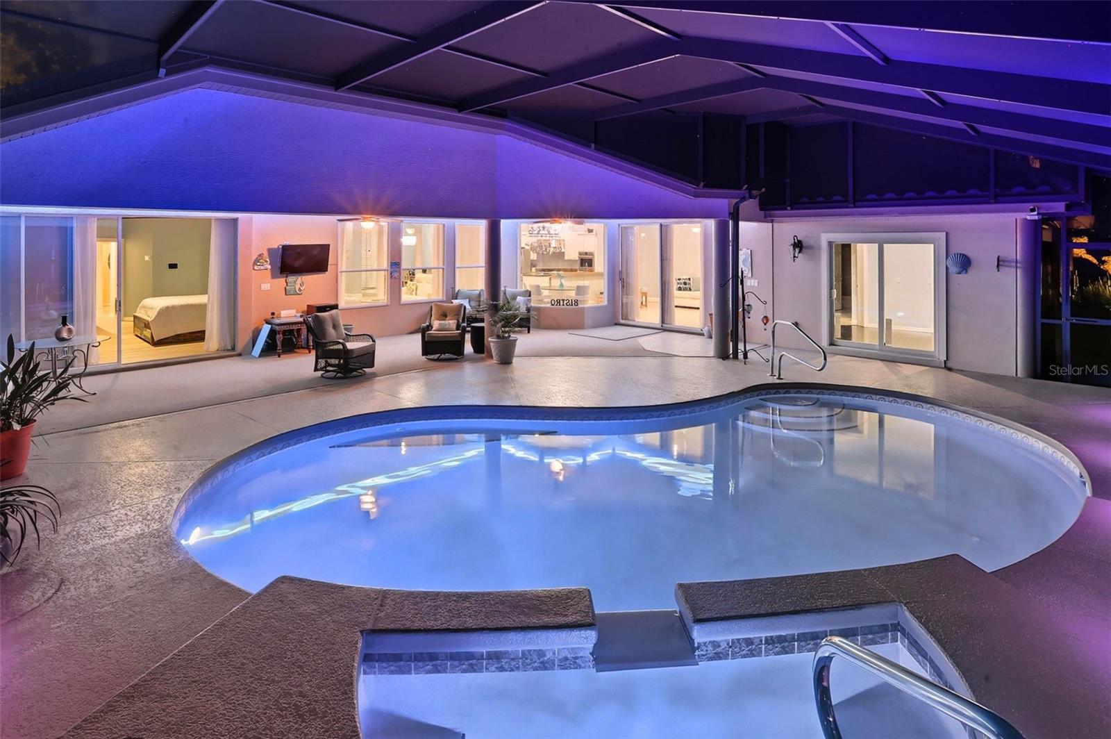 HAMPTON HILLS - Residential