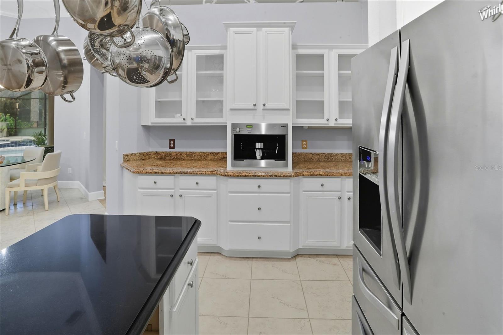 HAMPTON HILLS - Residential