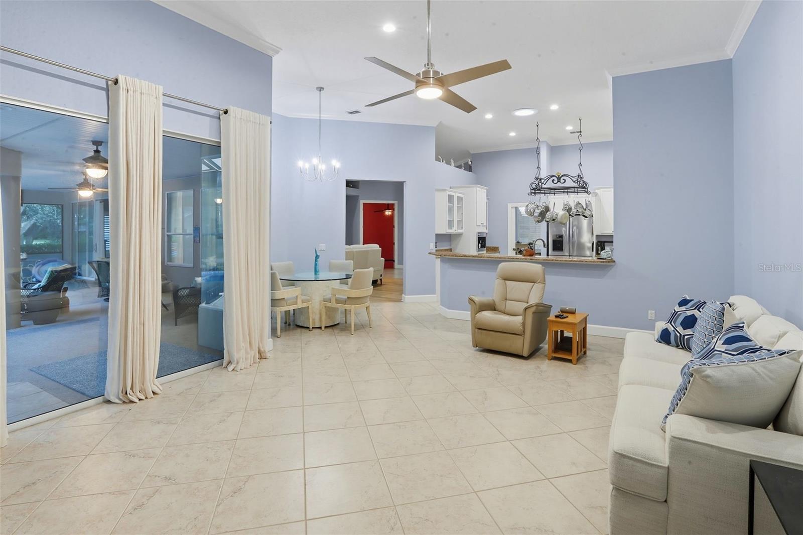 HAMPTON HILLS - Residential