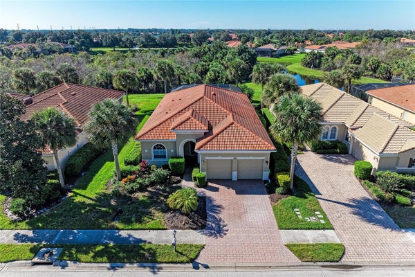 117 BELLINI CT, NORTH VENICE, FL 34275 - Image d533efa2995356cc41918d70555c3bbb/3301423795