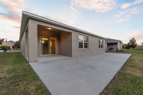 A home in AUBURNDALE