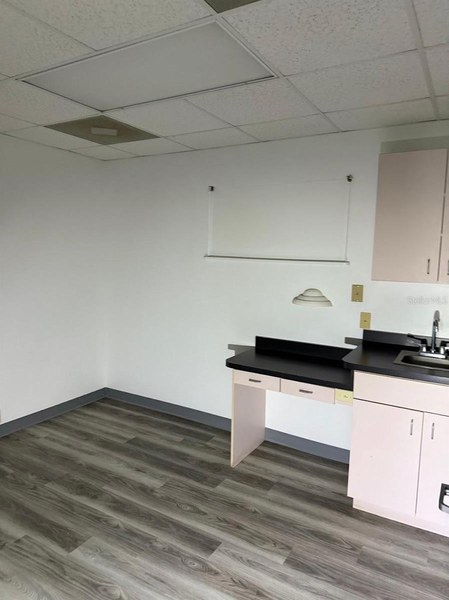 PADDOCK PARK COMM CENTER P - Commercial Sale