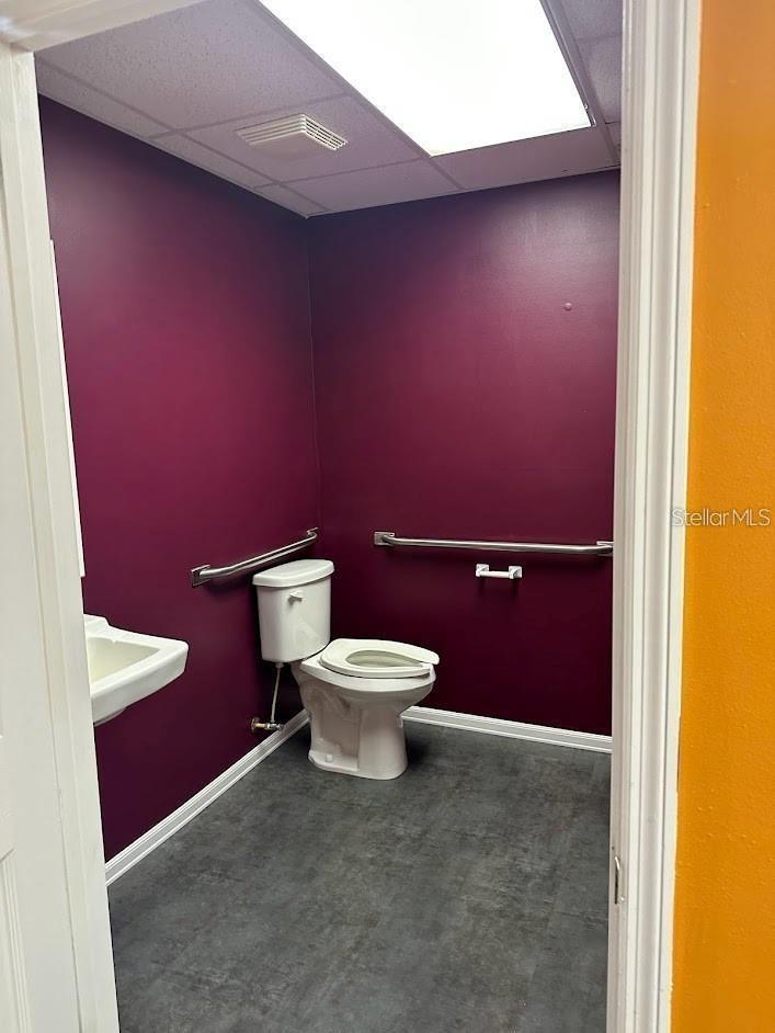 PADDOCK PARK COMM CENTER P - Commercial Sale