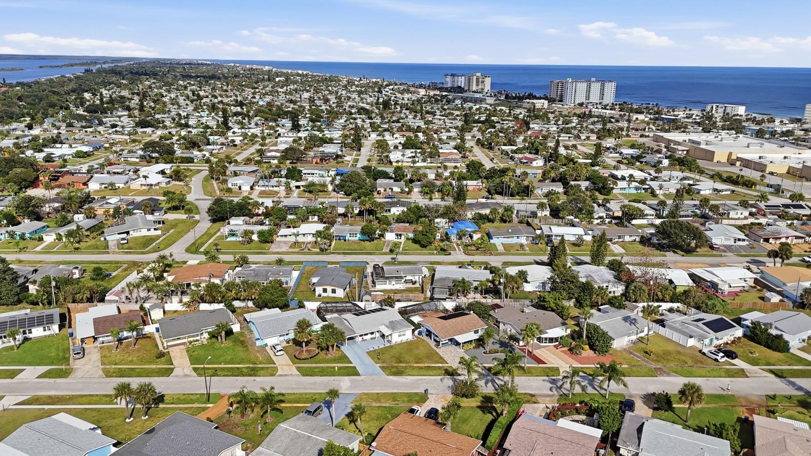 ORMOND BEACH MANORS - Residential