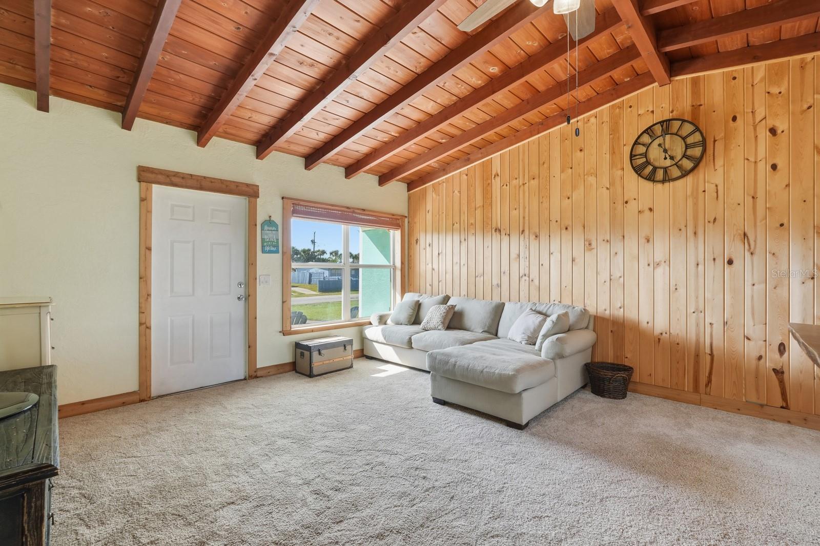 ORMOND BEACH MANORS - Residential