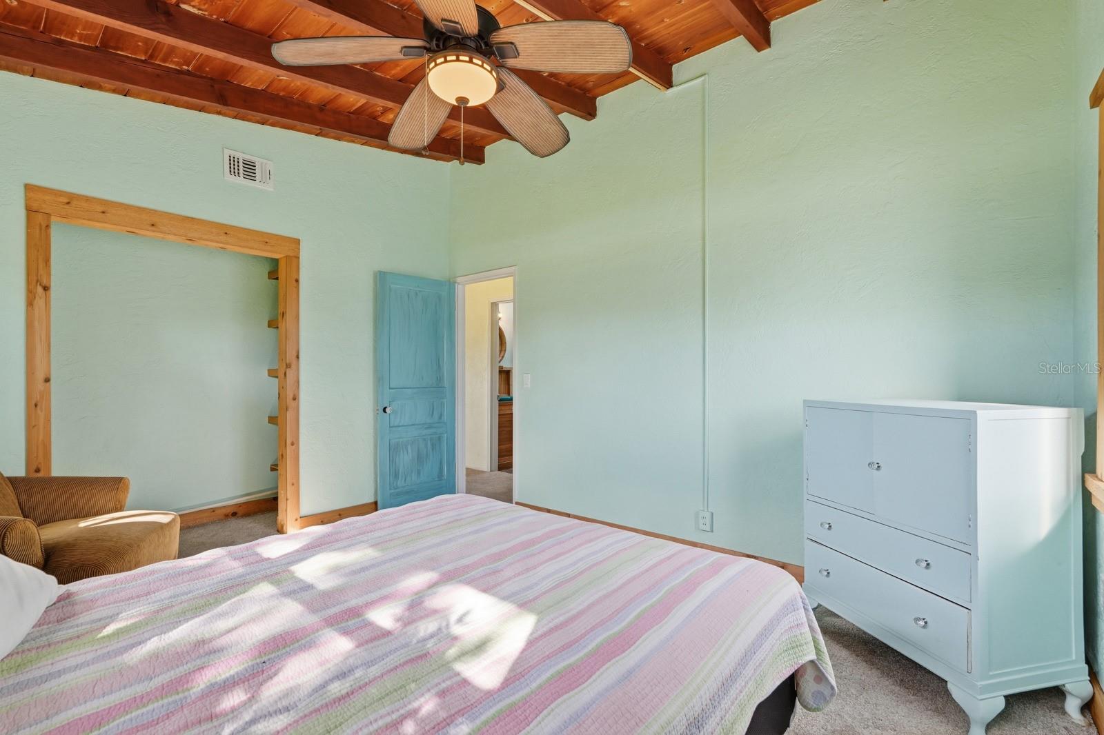 ORMOND BEACH MANORS - Residential