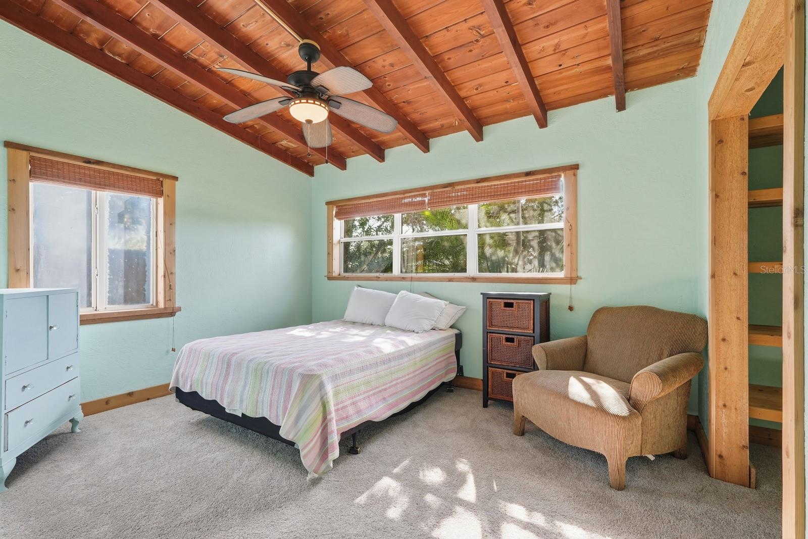 ORMOND BEACH MANORS - Residential