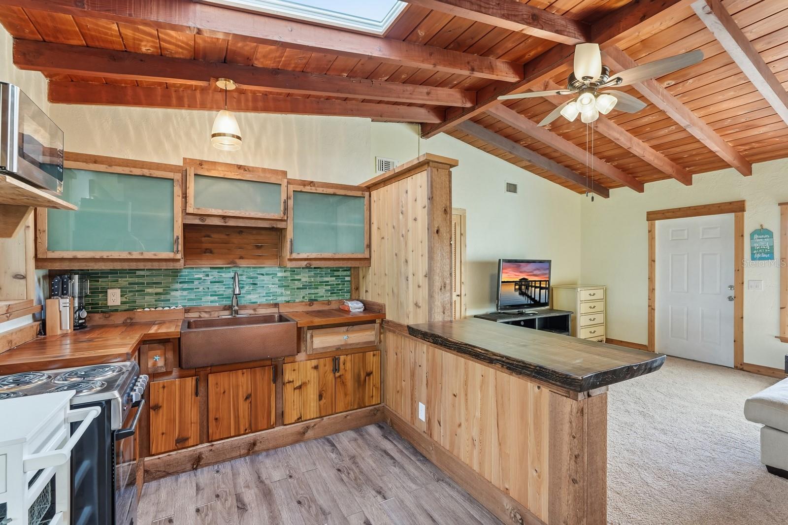 ORMOND BEACH MANORS - Residential