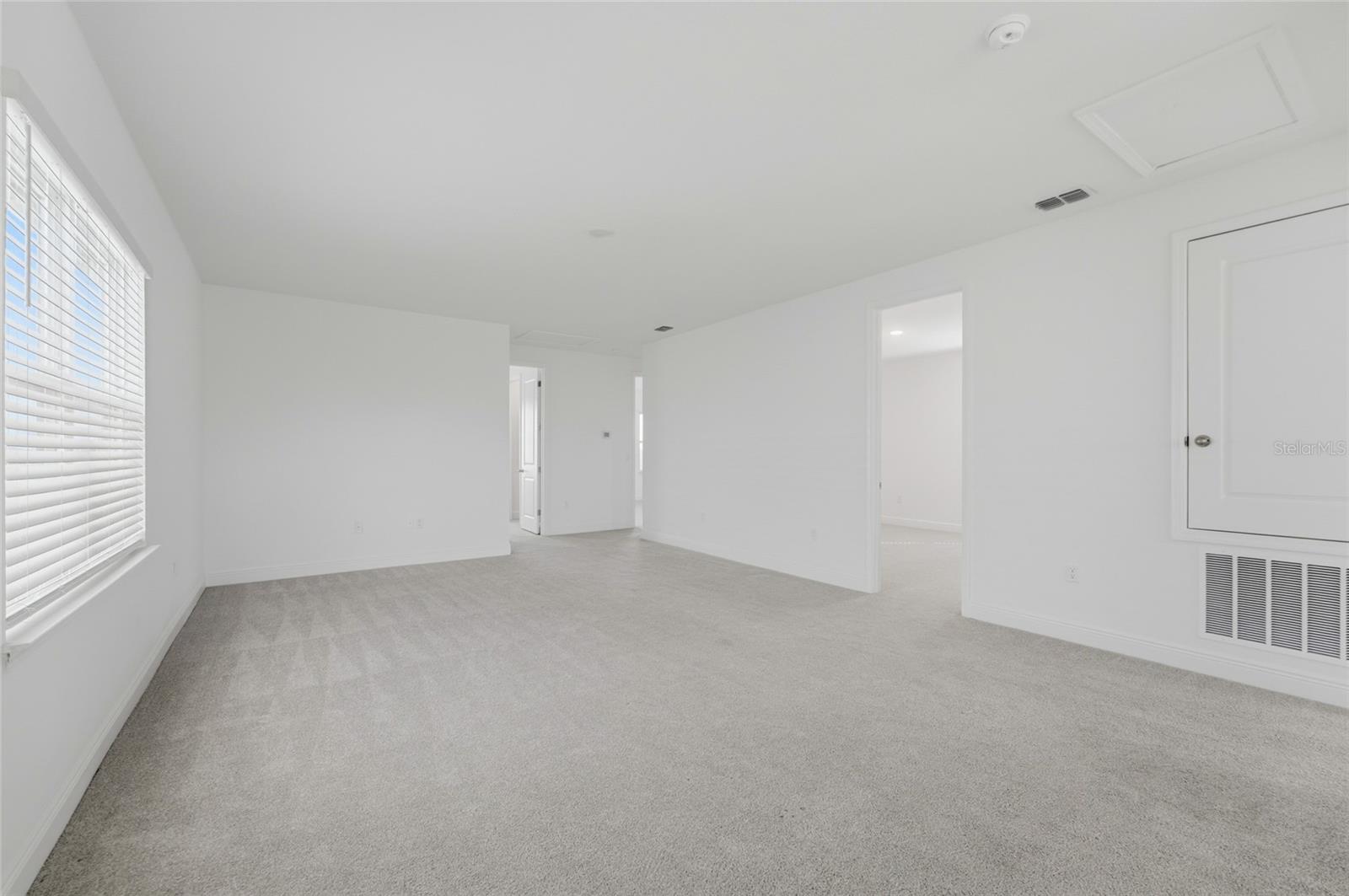 BELLA COLLINA WEST SUB - Residential