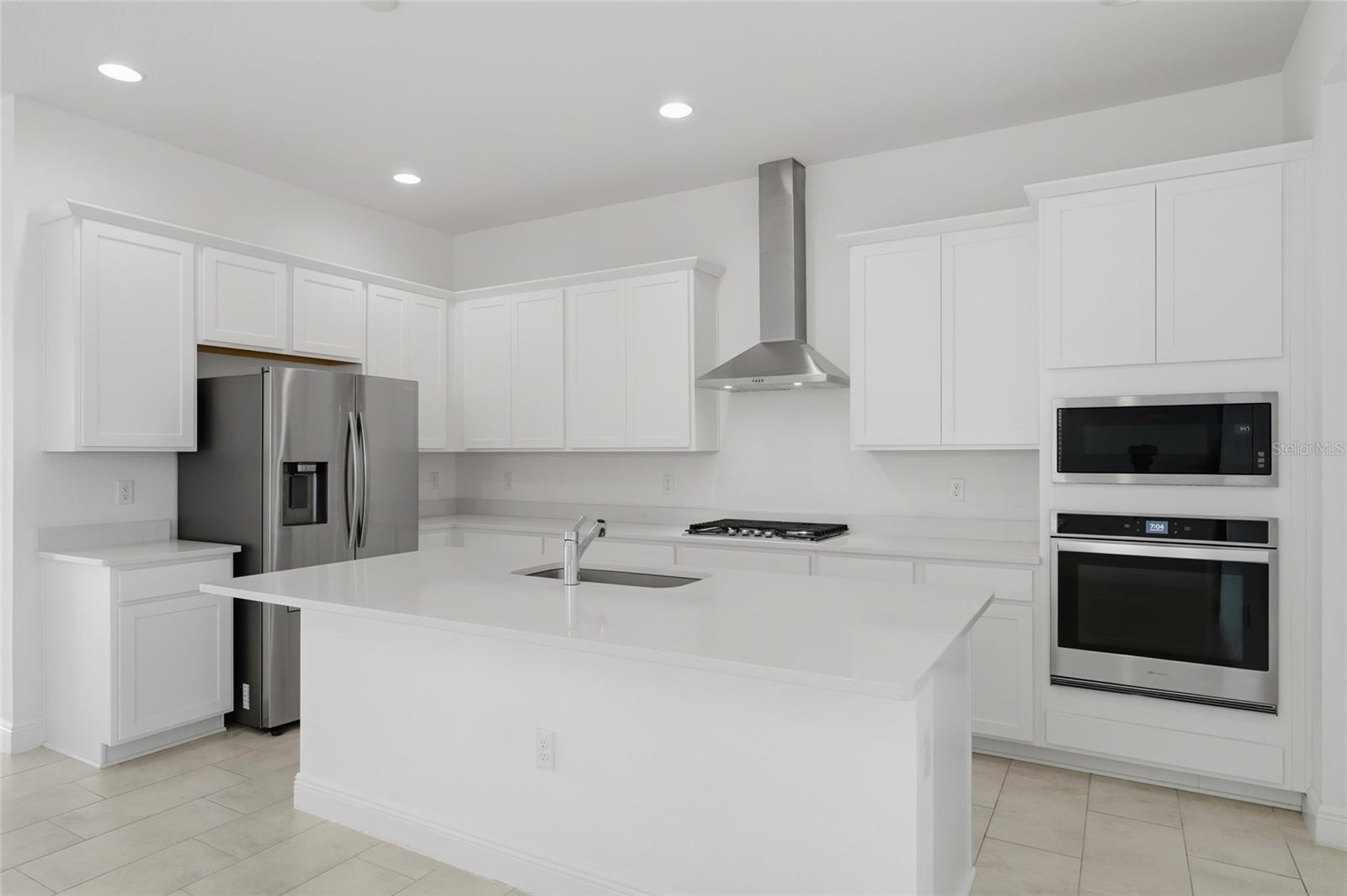 BELLA COLLINA WEST SUB - Residential