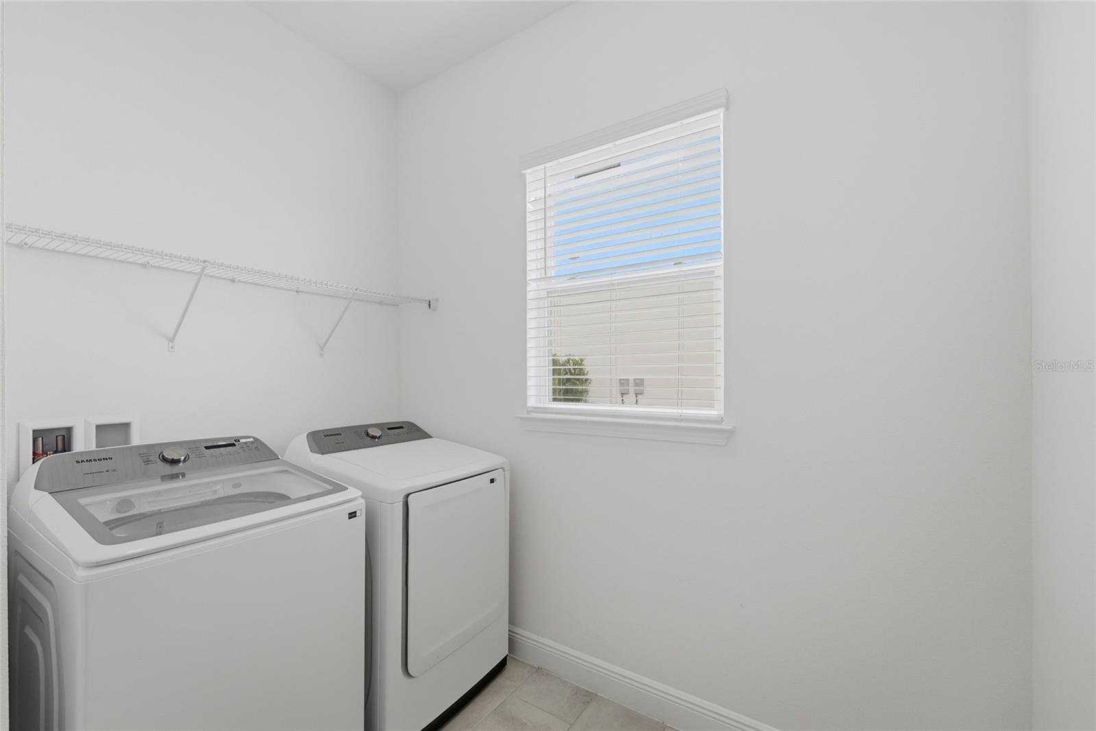 BELLA COLLINA WEST SUB - Residential