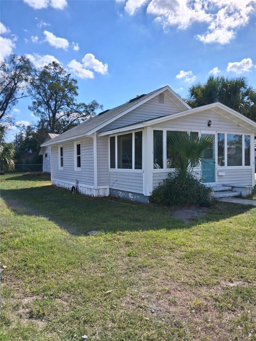 Photo of 204 E Maine Avenue, Longwood, FL 32750 (MLS # O6389979)