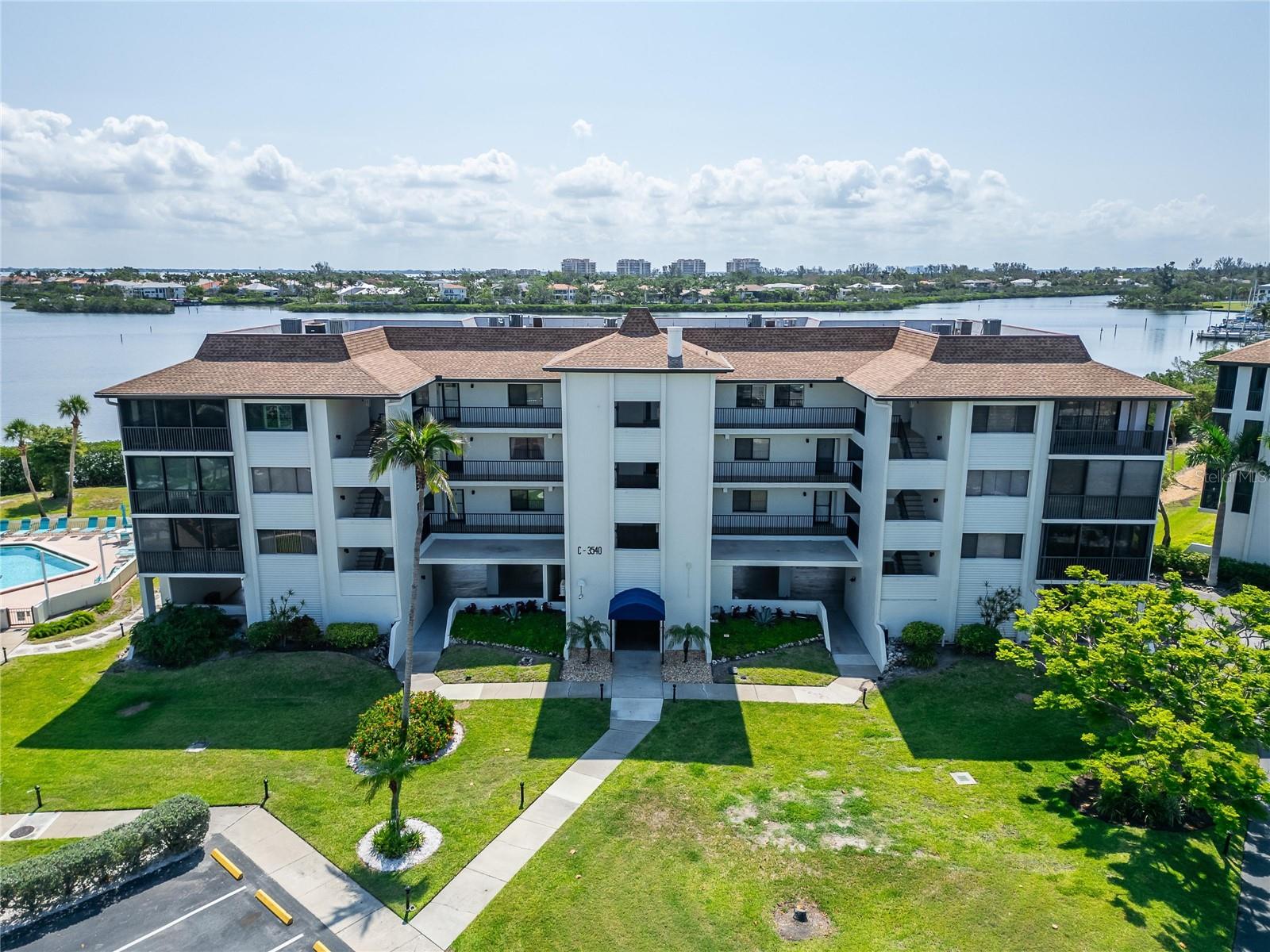 3540 GULF OF MEXICO DRIVE 303