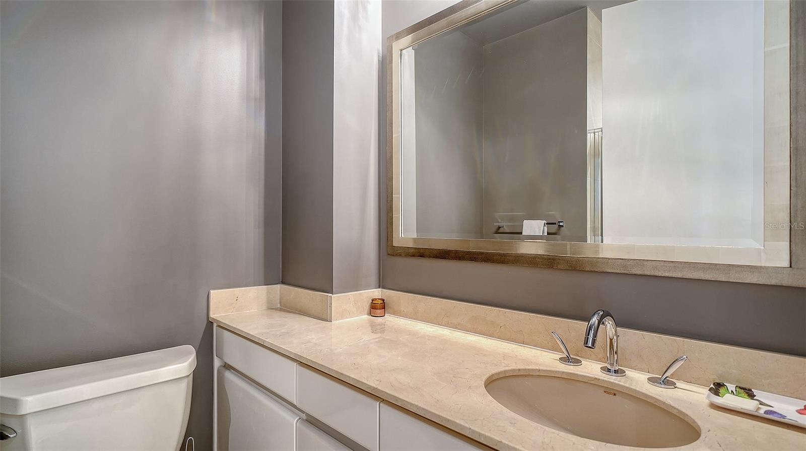 L AMBIANCE 1 - Residential