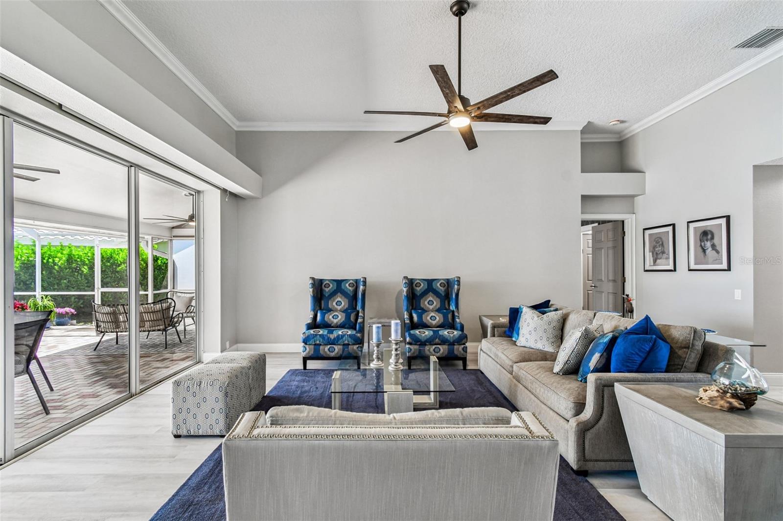 BAYSIDE WEST - Residential