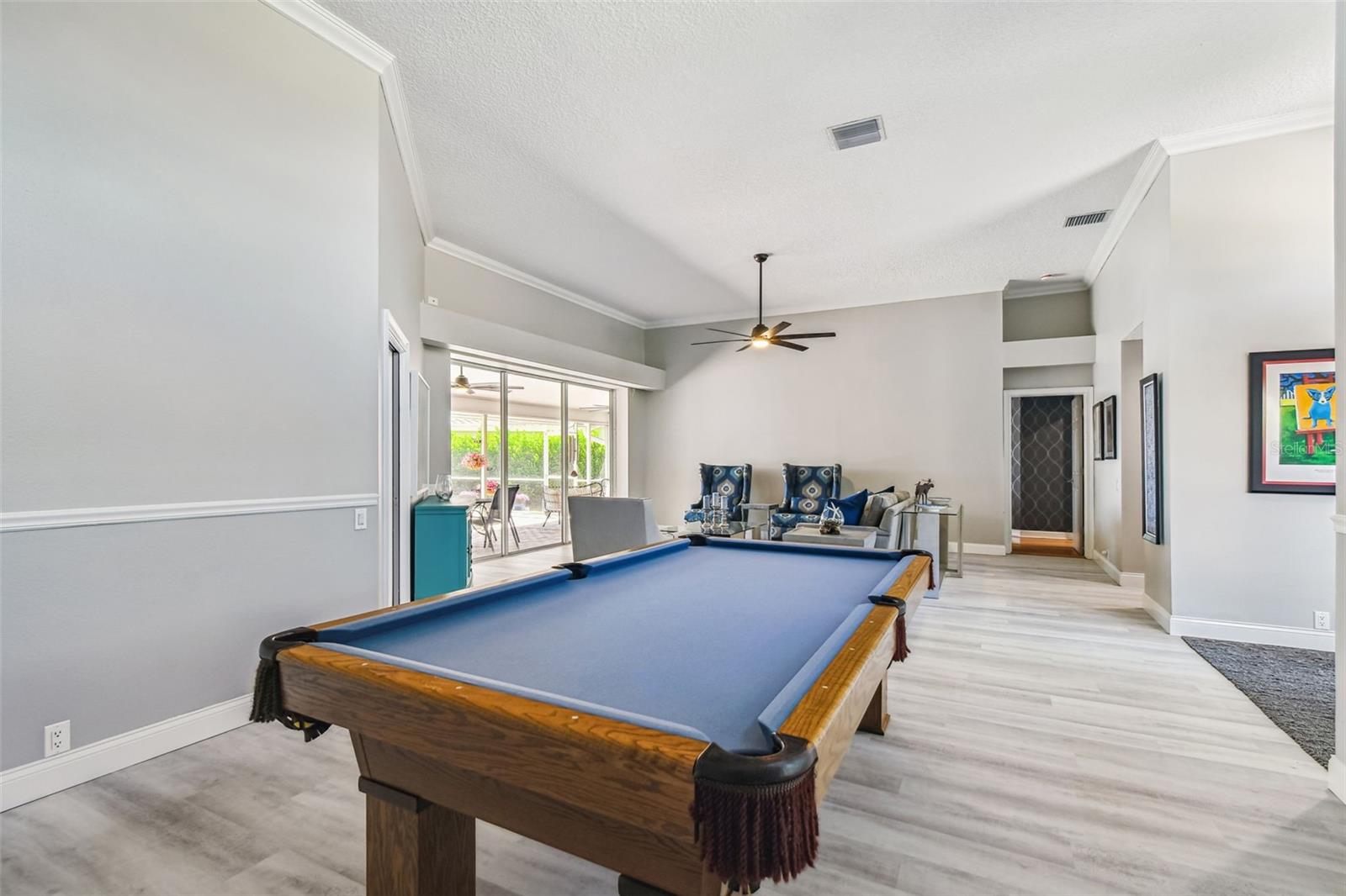 BAYSIDE WEST - Residential