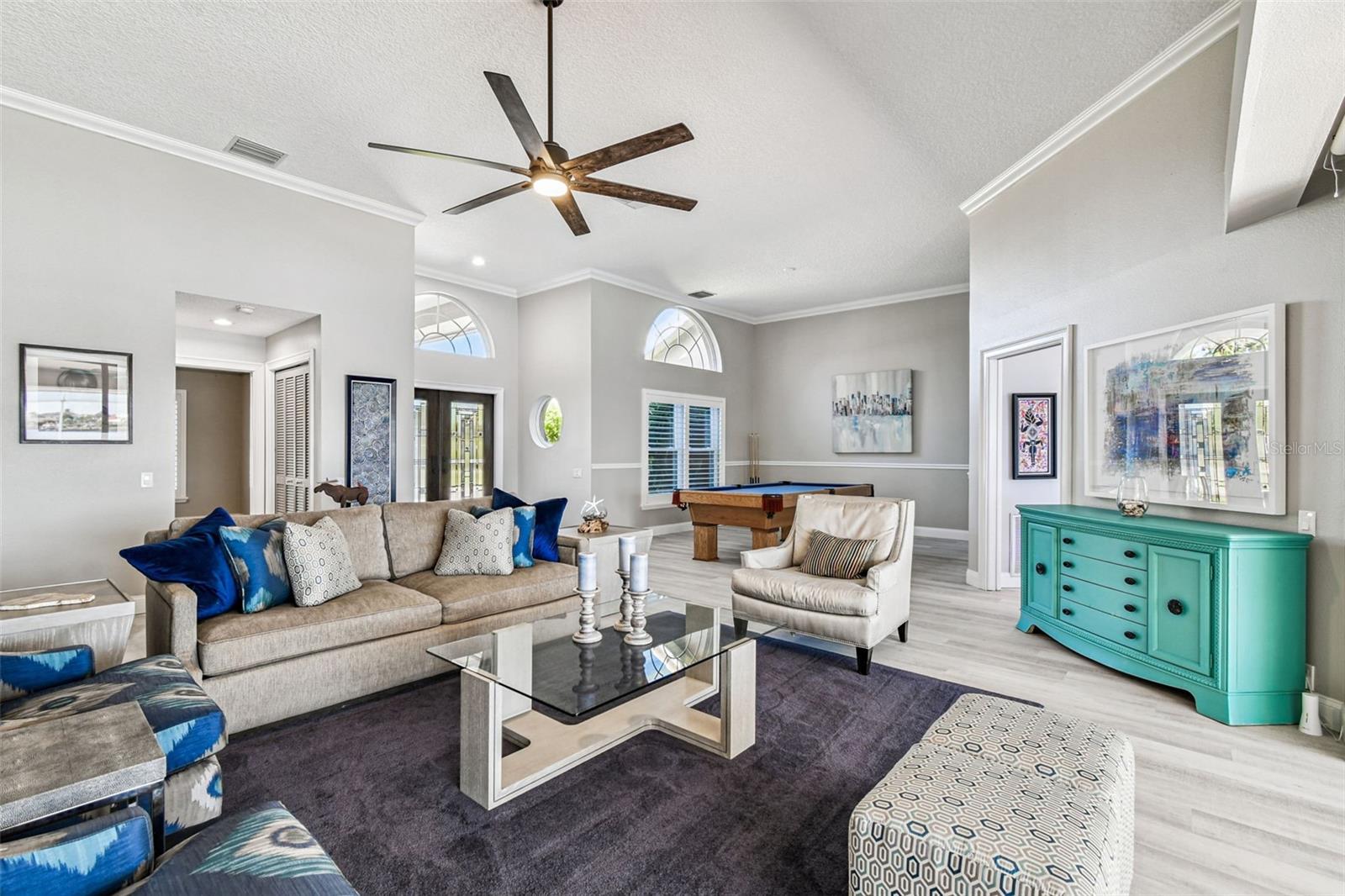 BAYSIDE WEST - Residential