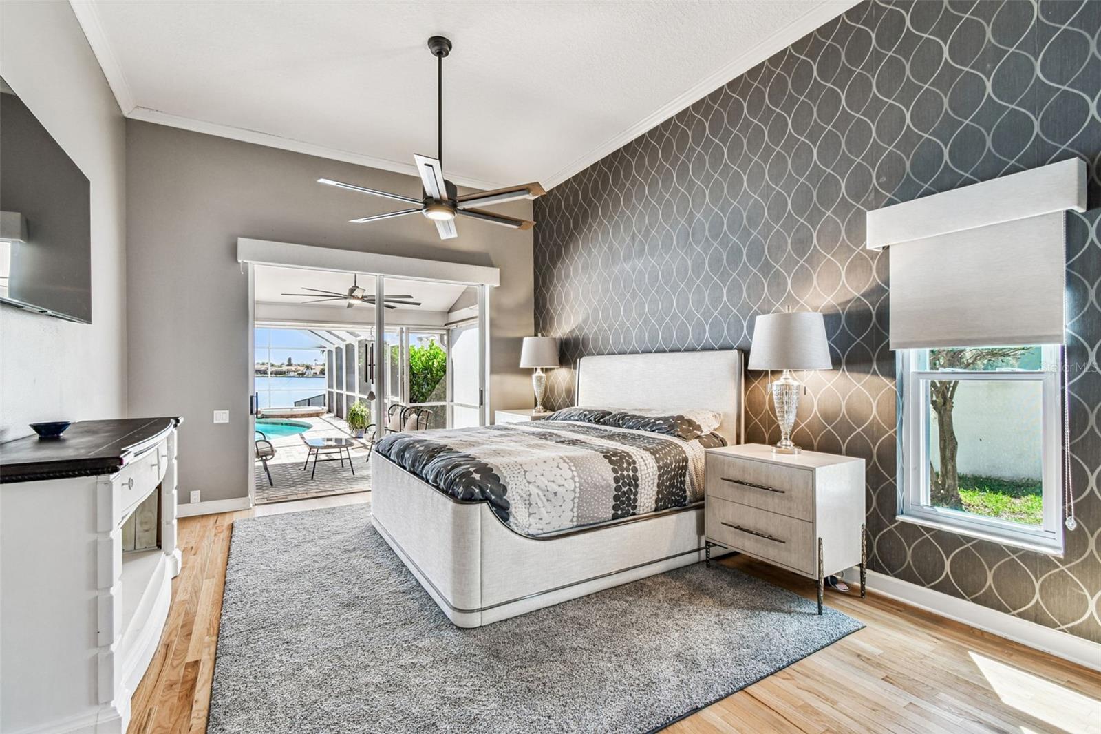 BAYSIDE WEST - Residential
