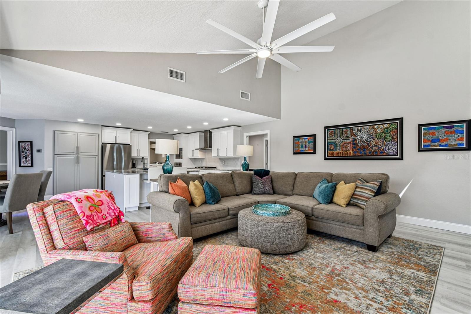 BAYSIDE WEST - Residential